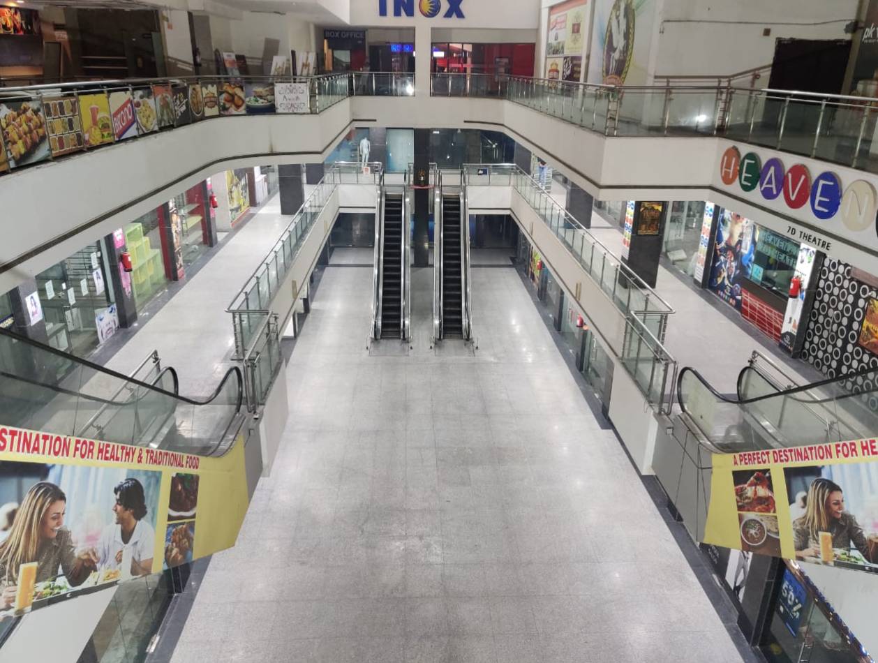 Skytech Mall — Mall Walkways